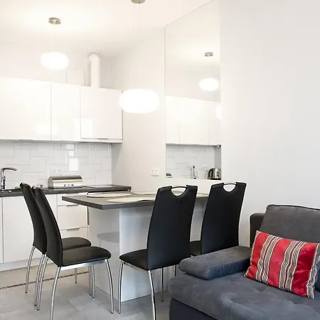 Apartament Goodnight Dzielna 72 Warszawa